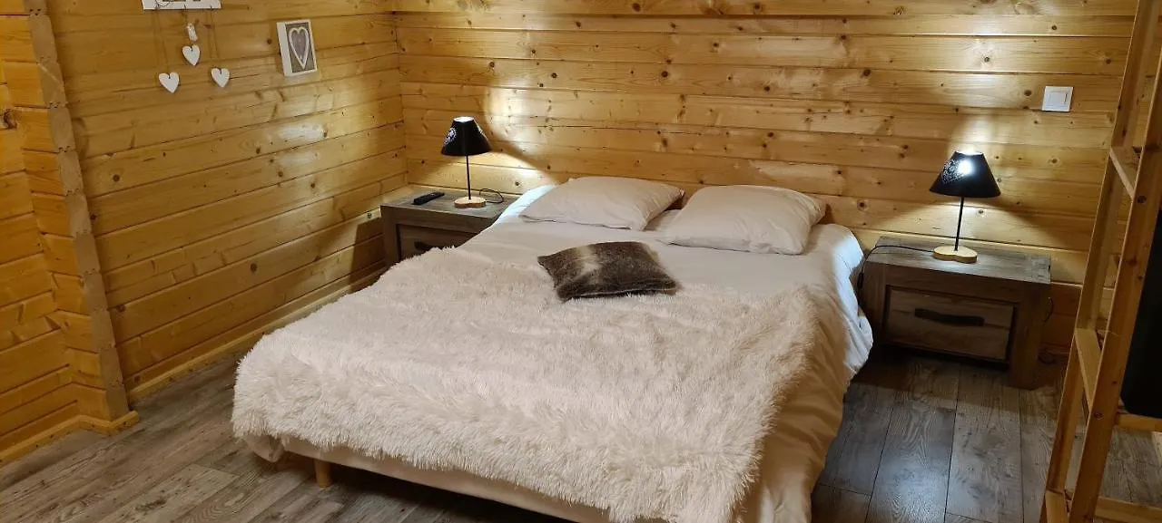 Chalet Chaleureux A Orlu Avec Jacuzzi Et Vue Sur La Montagne
